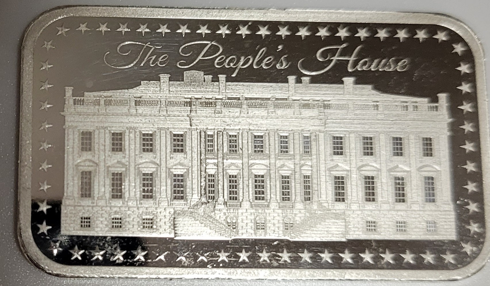 1 oz Trump 999+ Silver Bar With The White House Reverse