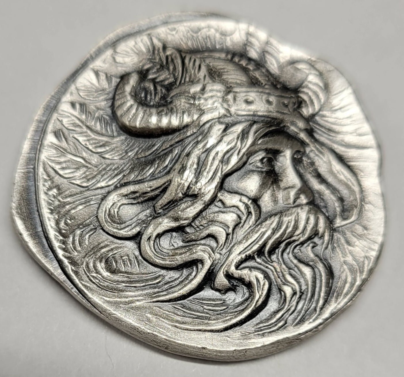 1 oz 999 Pure Silver Viking Antiqued Cast Round Hayleybug Mint
